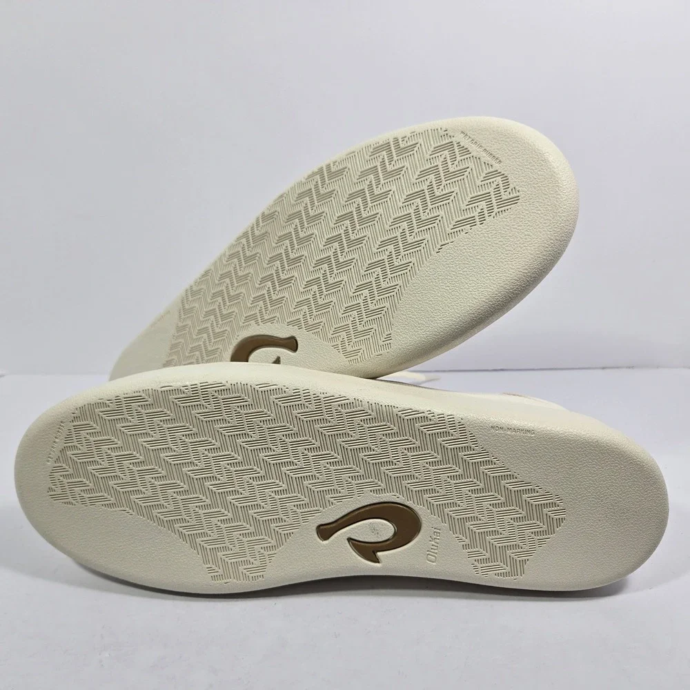 OluKai punini sneakers